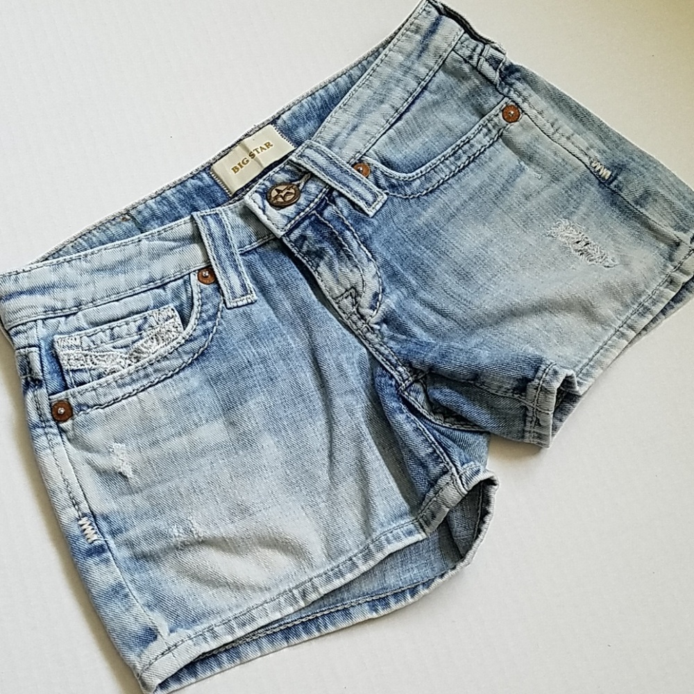 Big star short